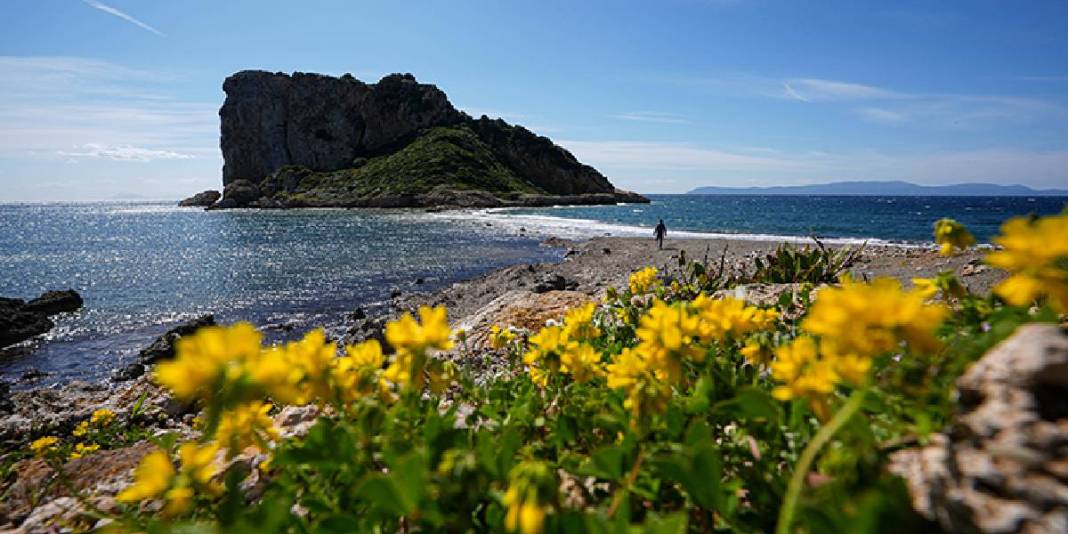 Doğa ve tarih tutkunları buraya akın ediyor! Ada, deniz, sessizlik, manzara: Keşif için geç kalmayın 5